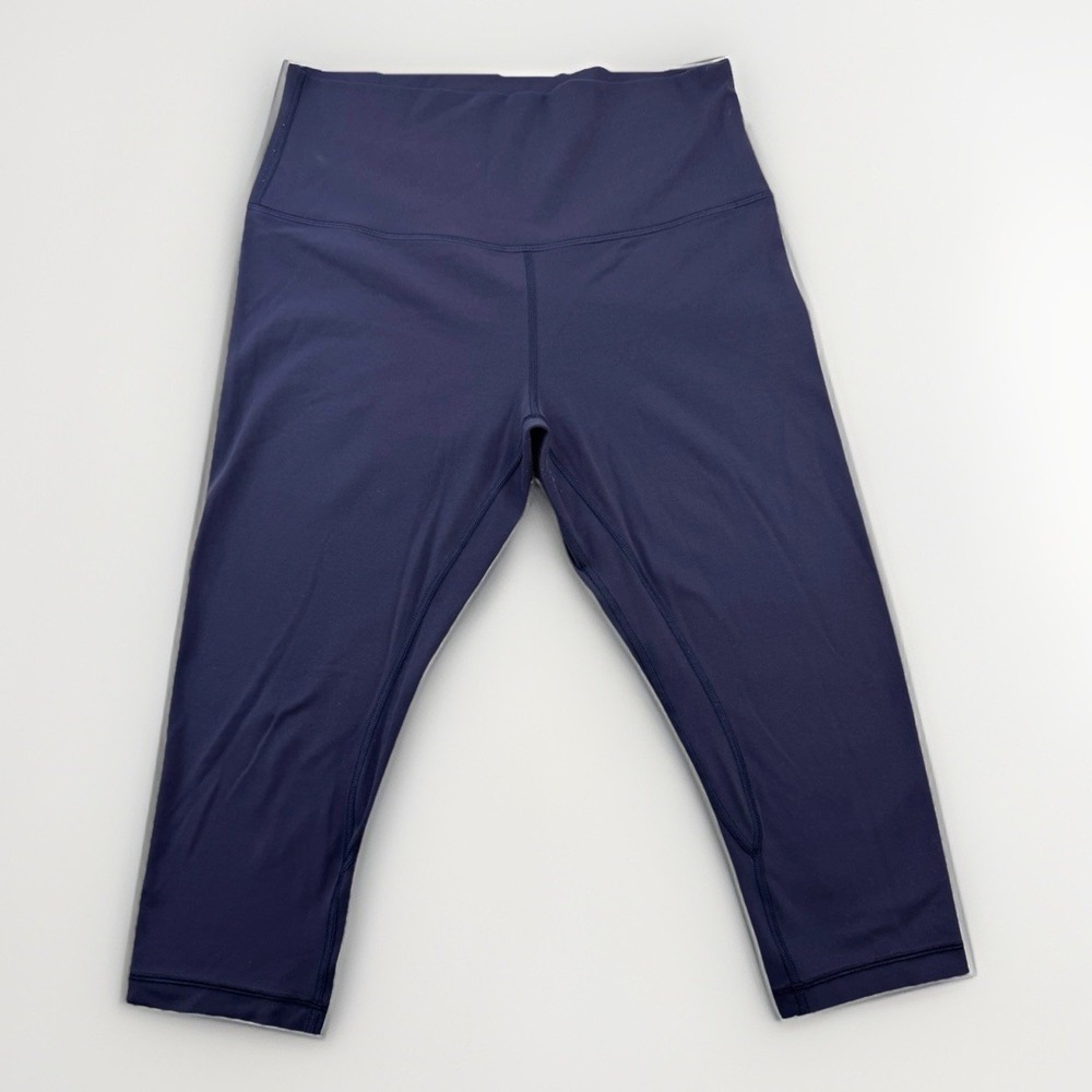Lululemon Cropped Navy Blue Leggings Women's Athletic Yoga Activewear